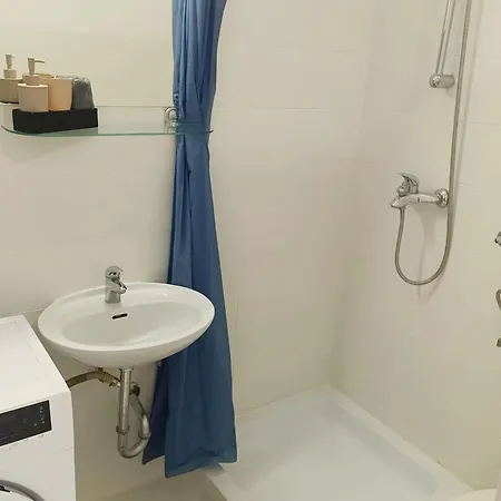 For Four People Nina Apartman