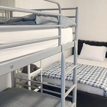 For Four People Nina * Ljubljana